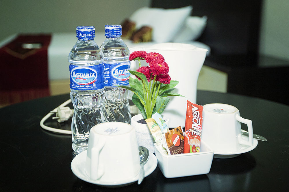 נקסר Hotel Celebes מראה חיצוני תמונה