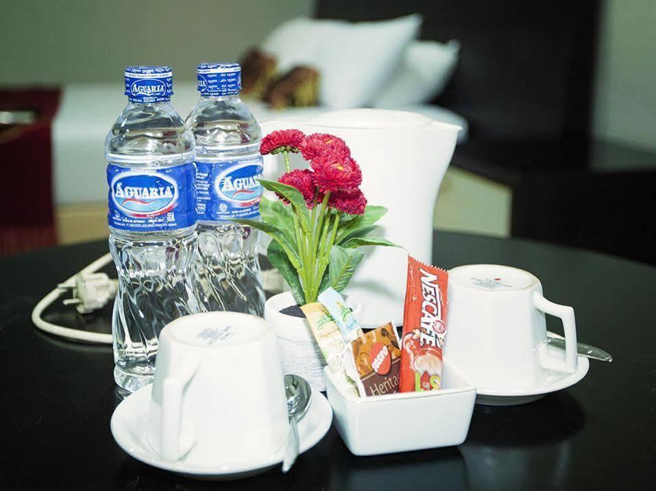 נקסר Hotel Celebes מראה חיצוני תמונה