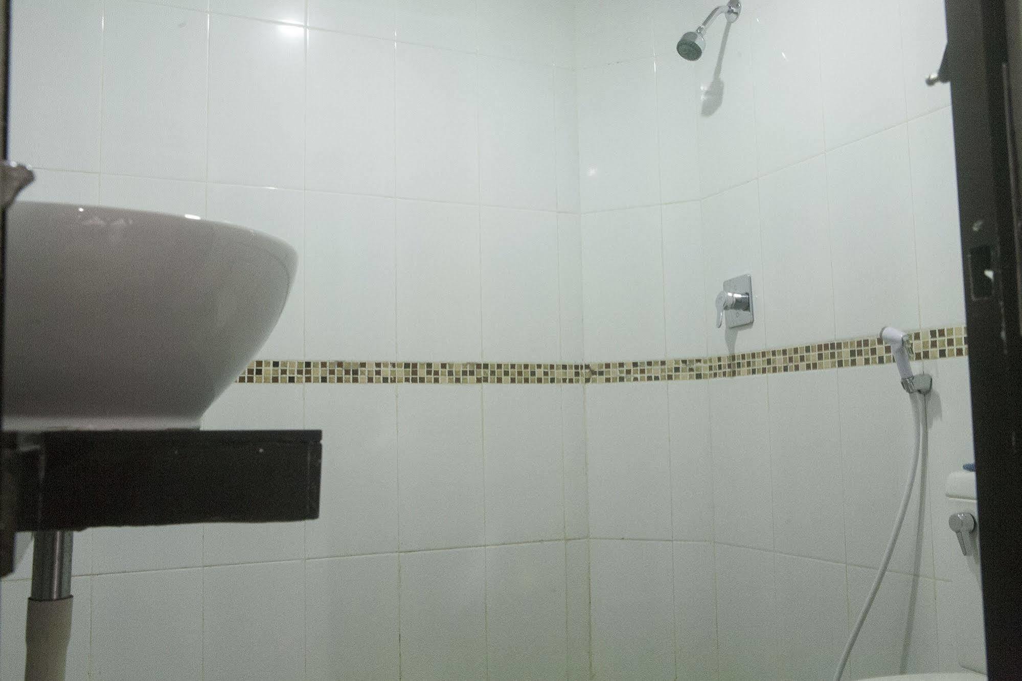 נקסר Hotel Celebes מראה חיצוני תמונה